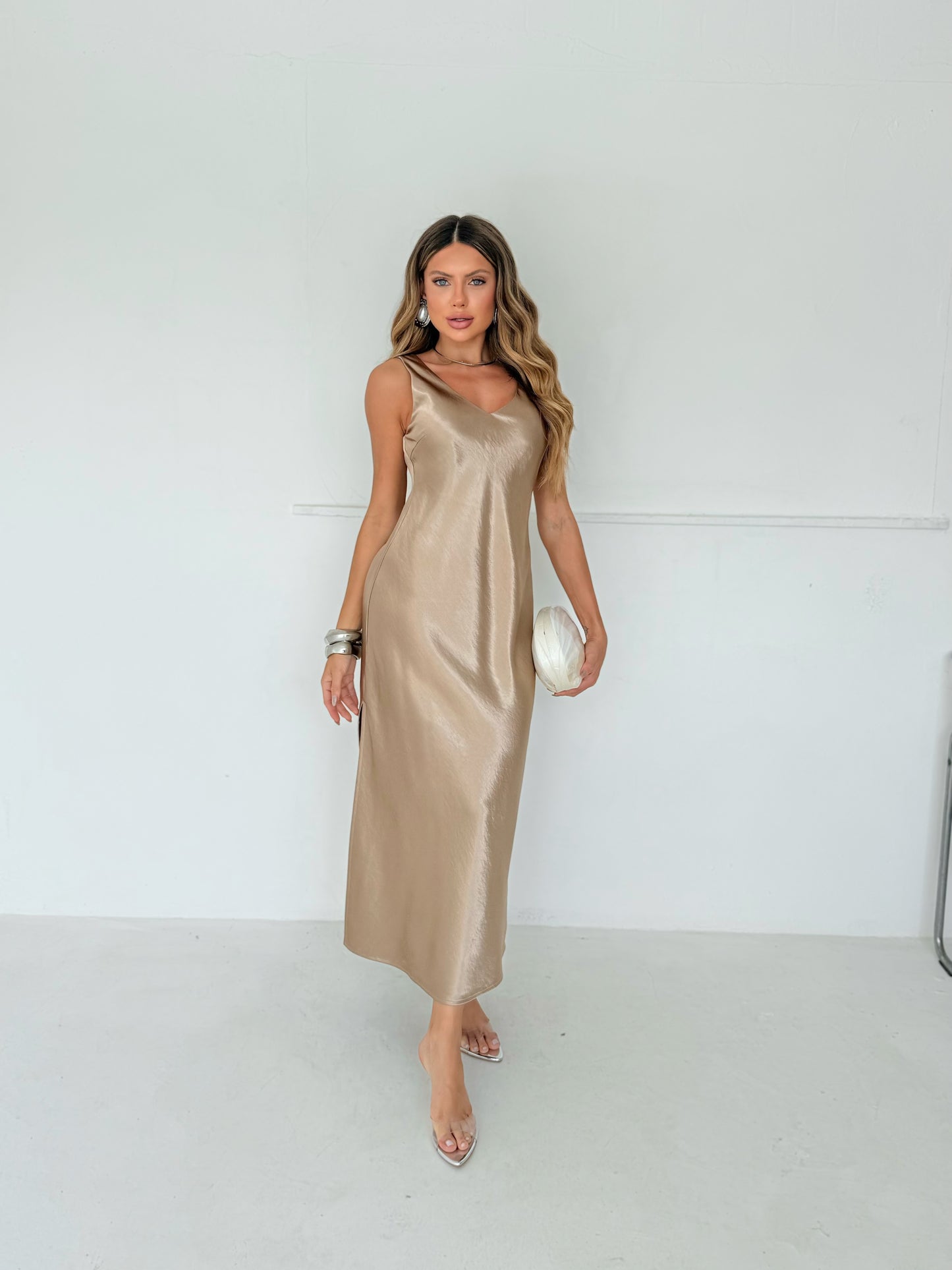 Vestido Longo Slip Dress Dourado
