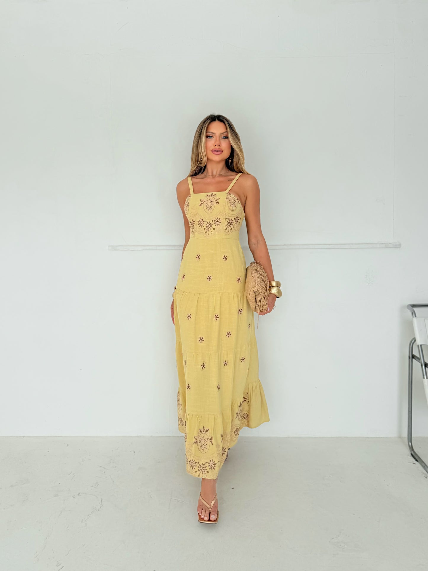 Vestido Amarelo Bordado Natural Autêntico