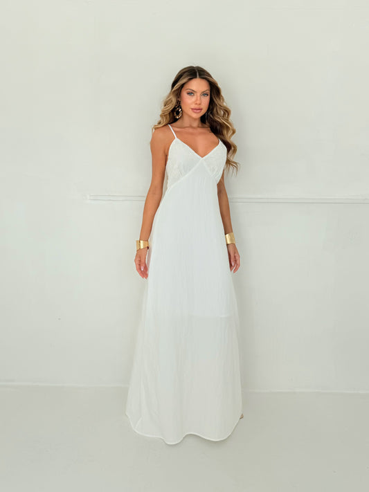 Vestido Longo Branco com Alças Finas