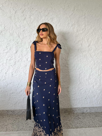 Conjunto Azul Petróleo Bordado